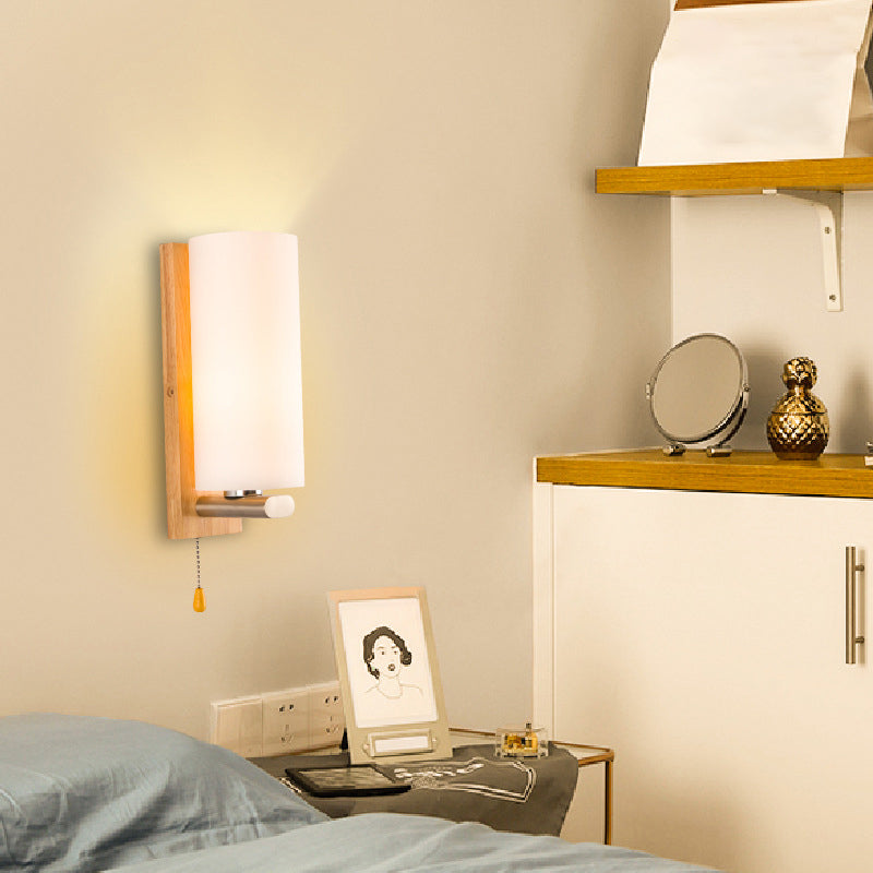 Clara's Wall-Mounted Reading Light with Elegant Glass Shade