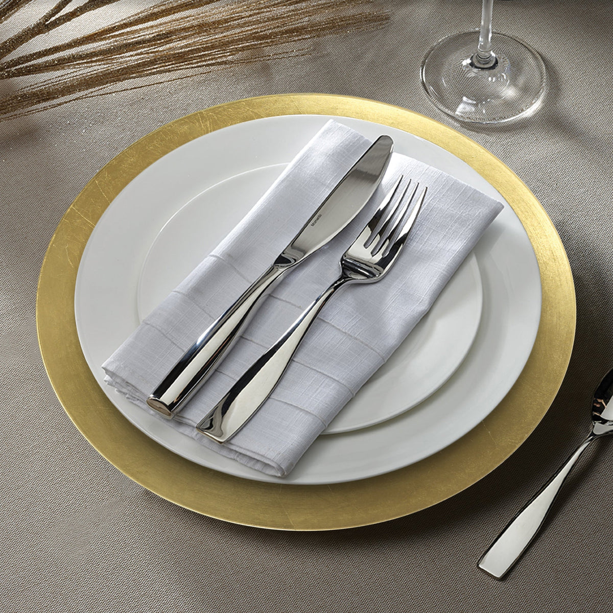 GOLD ROUND CHARGER PLATE 13" 12 PC SET