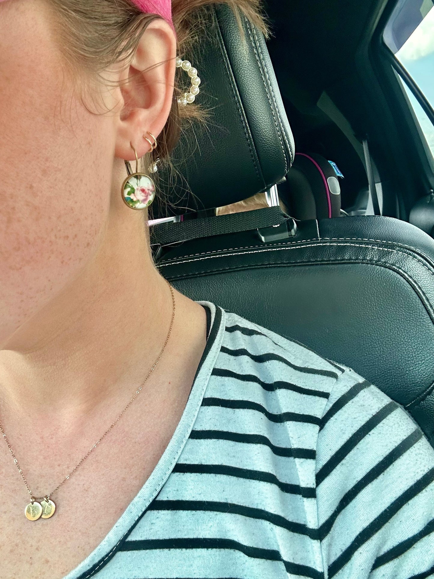 Beautiful Vintage Rose Earrings
