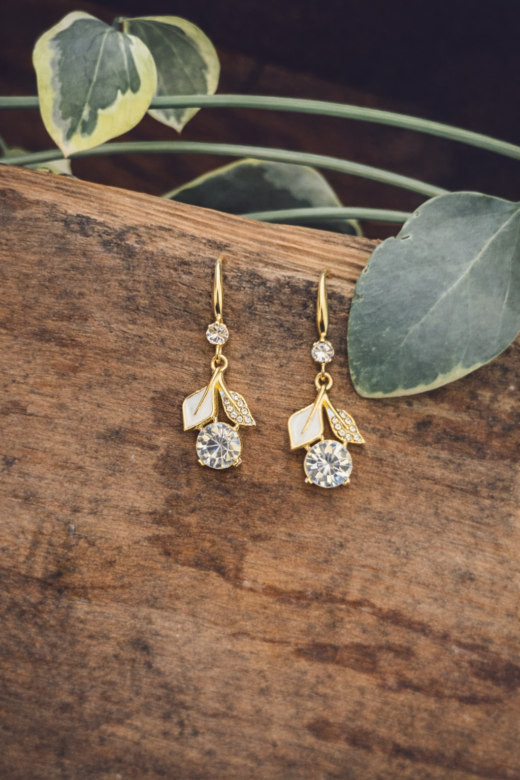 Beautiful Crystal Flower Earrings