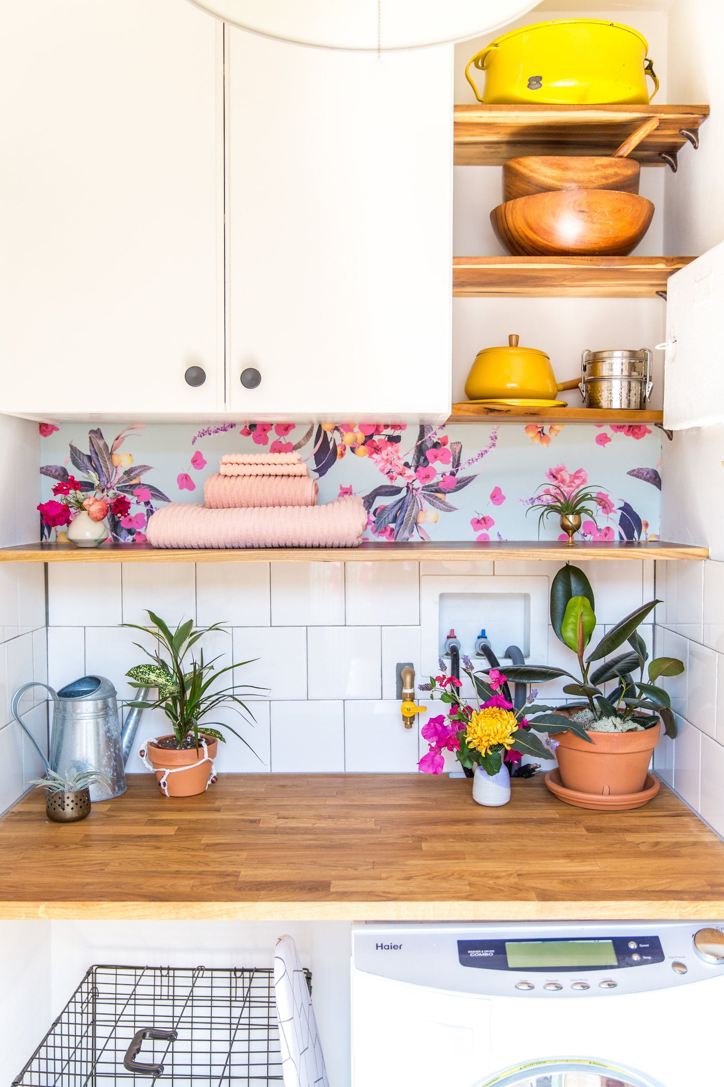 Floral Loquat Wallpaper, blue