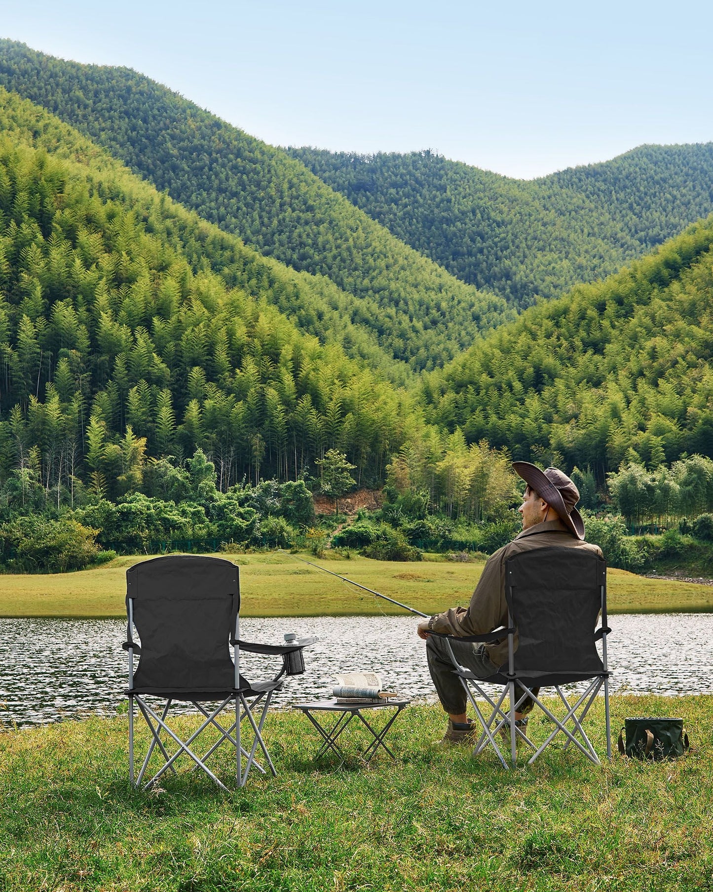 Set of 2 Folding Camping Chairs Max. Capacity 330 lb Ink Black