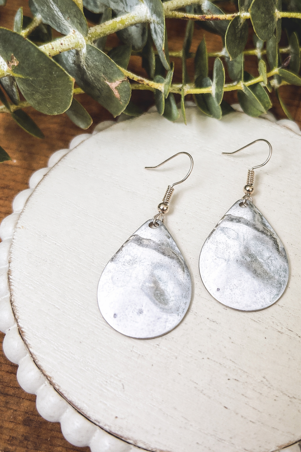 Beautiful Hammered Gold or Silver Drop Earrings