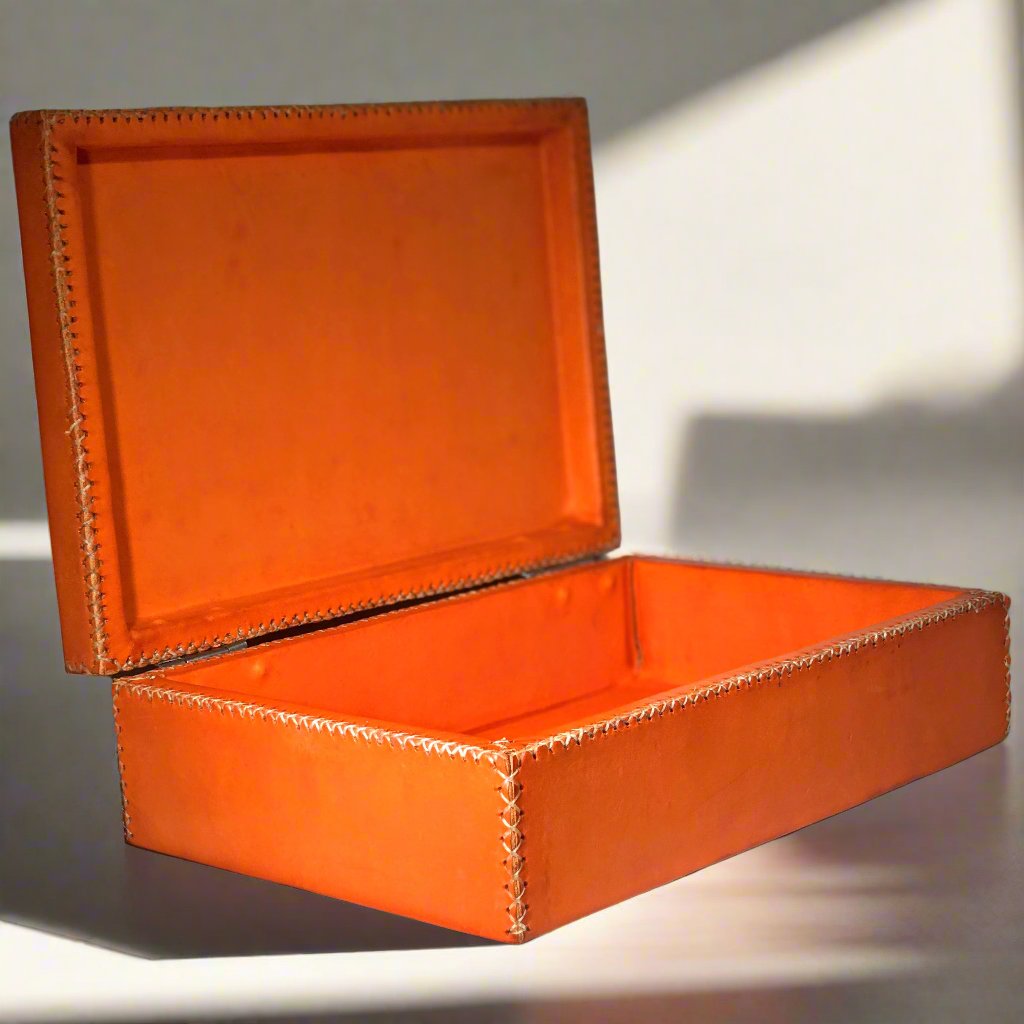Siete Cajas | Cedar & Leather Box