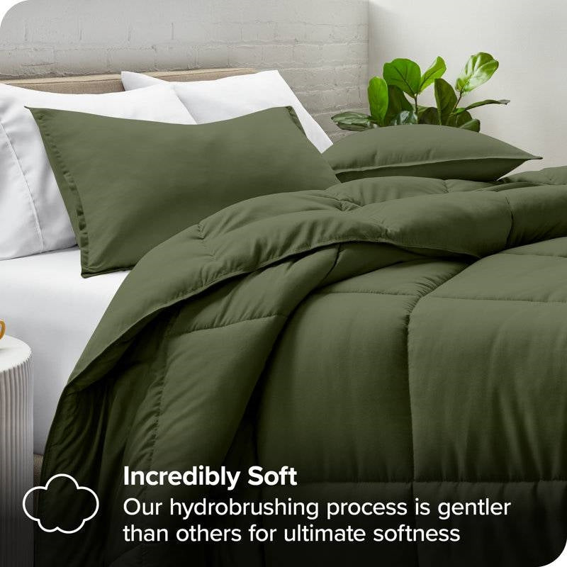 King/Cal King Wrinkle-Resistant Down Alternative Comforter Set in Olive Green