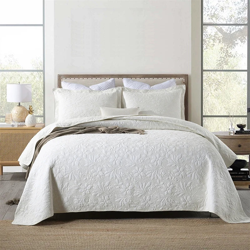 Havana Palm Leaf Embroidered Bedspread