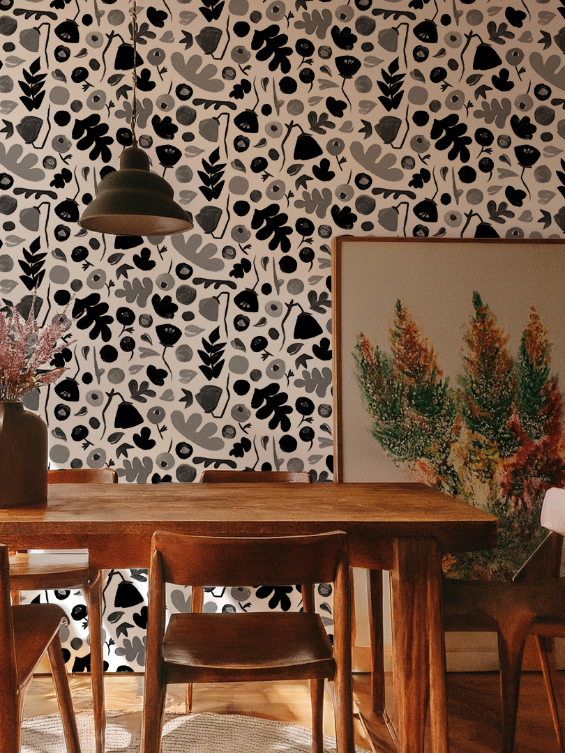 Henri Floral Wallpaper, black and white