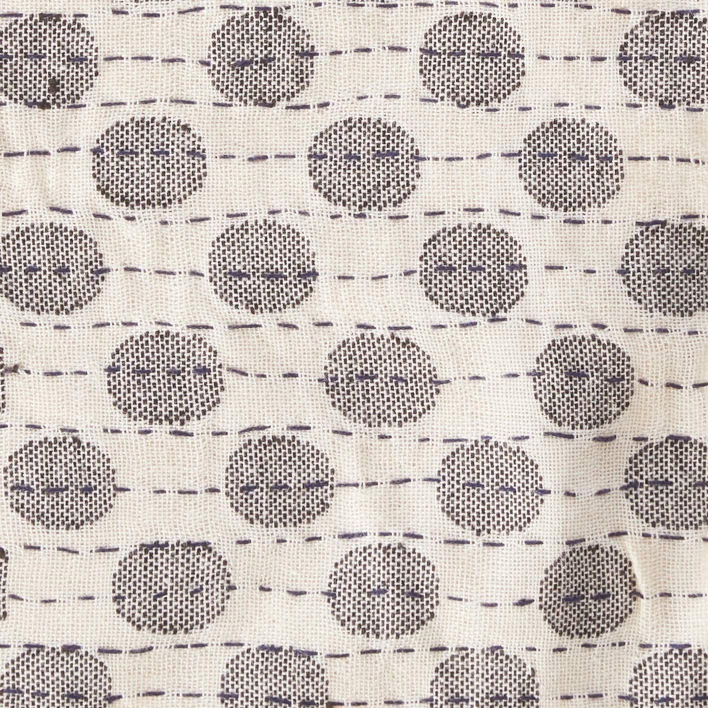 Artisan Hand Loomed Placemat - Gray Dots - 14" x 19"- Set of 4 Arcadia Home