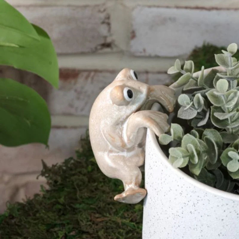Beige Ceramic Frog Pot Hanger