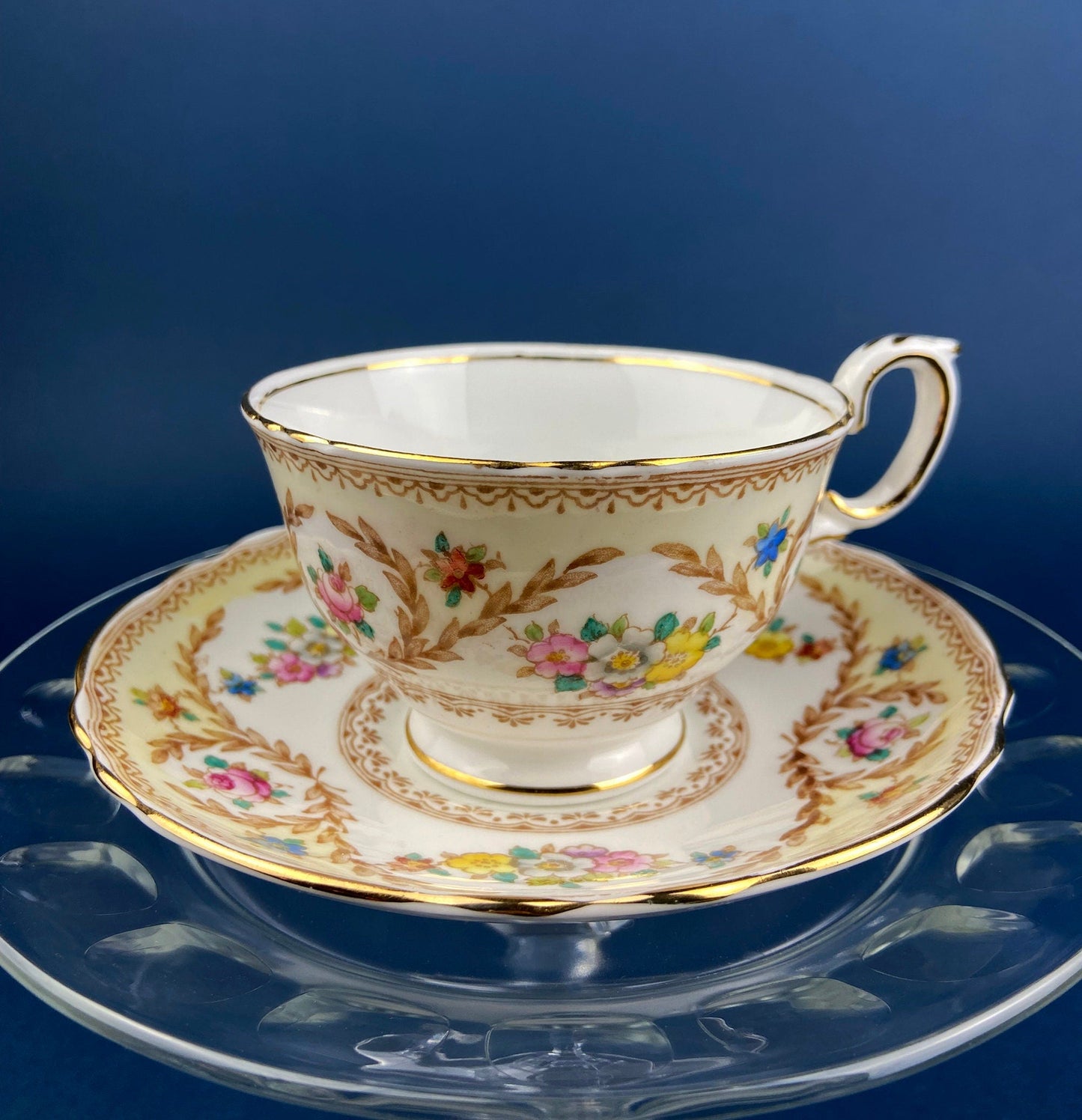 Vintage Tea/Coffee Cup and Saucer. Royal Chelsey Moss Rose. English Bone China. Fine Dining. Collectible Cup and Saucer.
