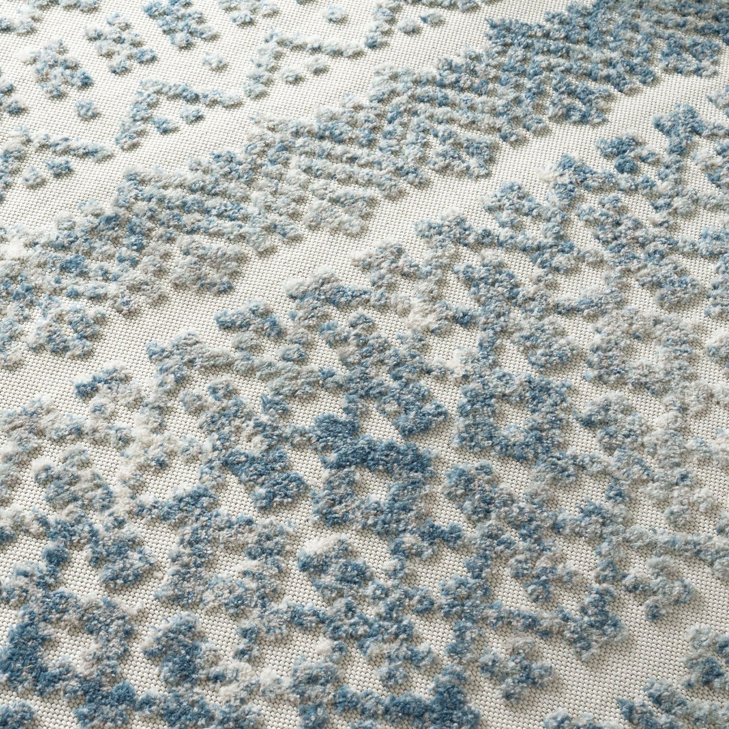 In- & Outdoor Rug Marrakesh High/Low Effect Trellis in Turquoise Cream