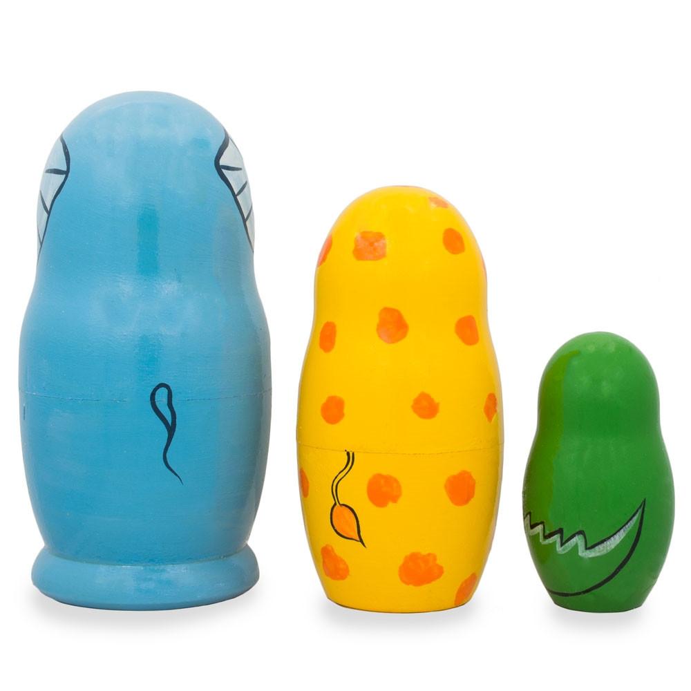 Set of 3 Elephant, Giraffe, and Alligator Wooden Nesting Dolls 4.25 Inches