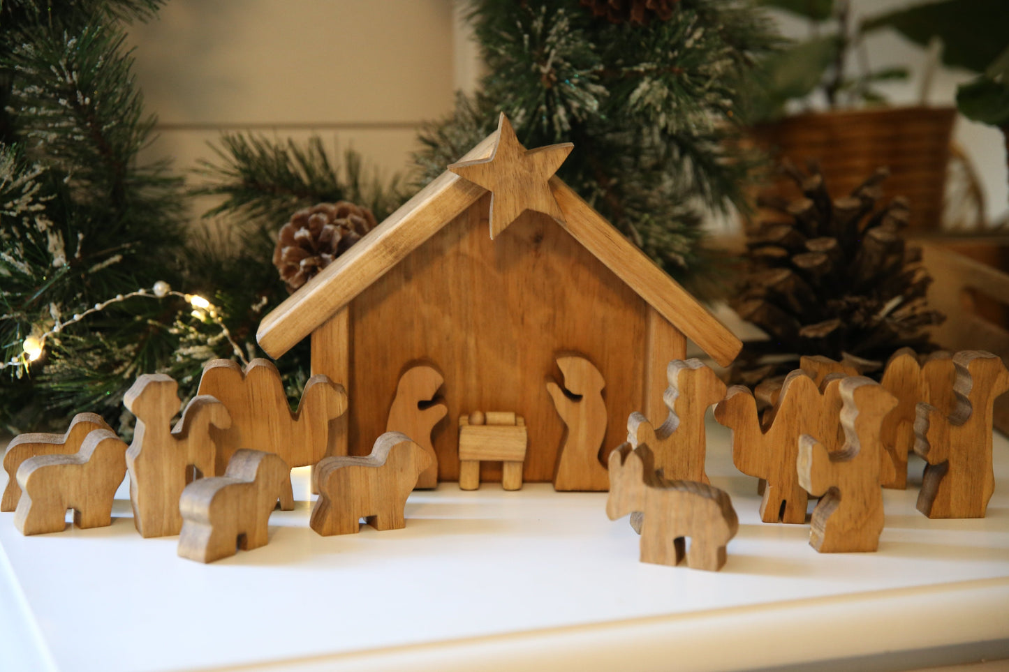 Amish Made Wooden Nativity Manger Scene Set, 14 Pieces