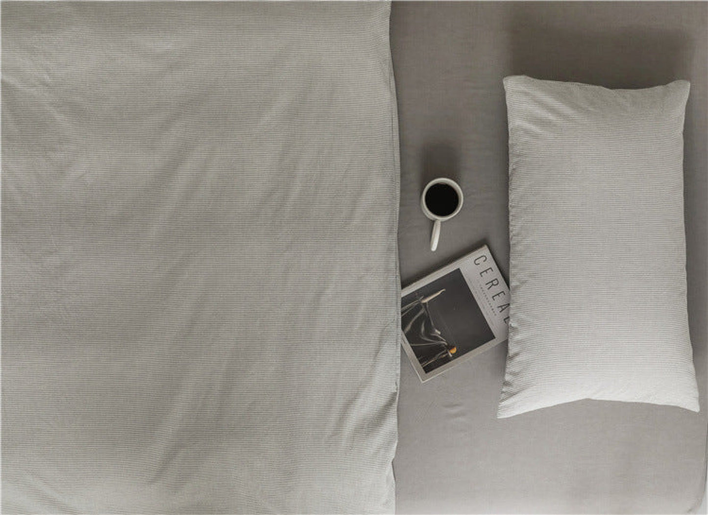 Thin Stripe Bedding Set / Green