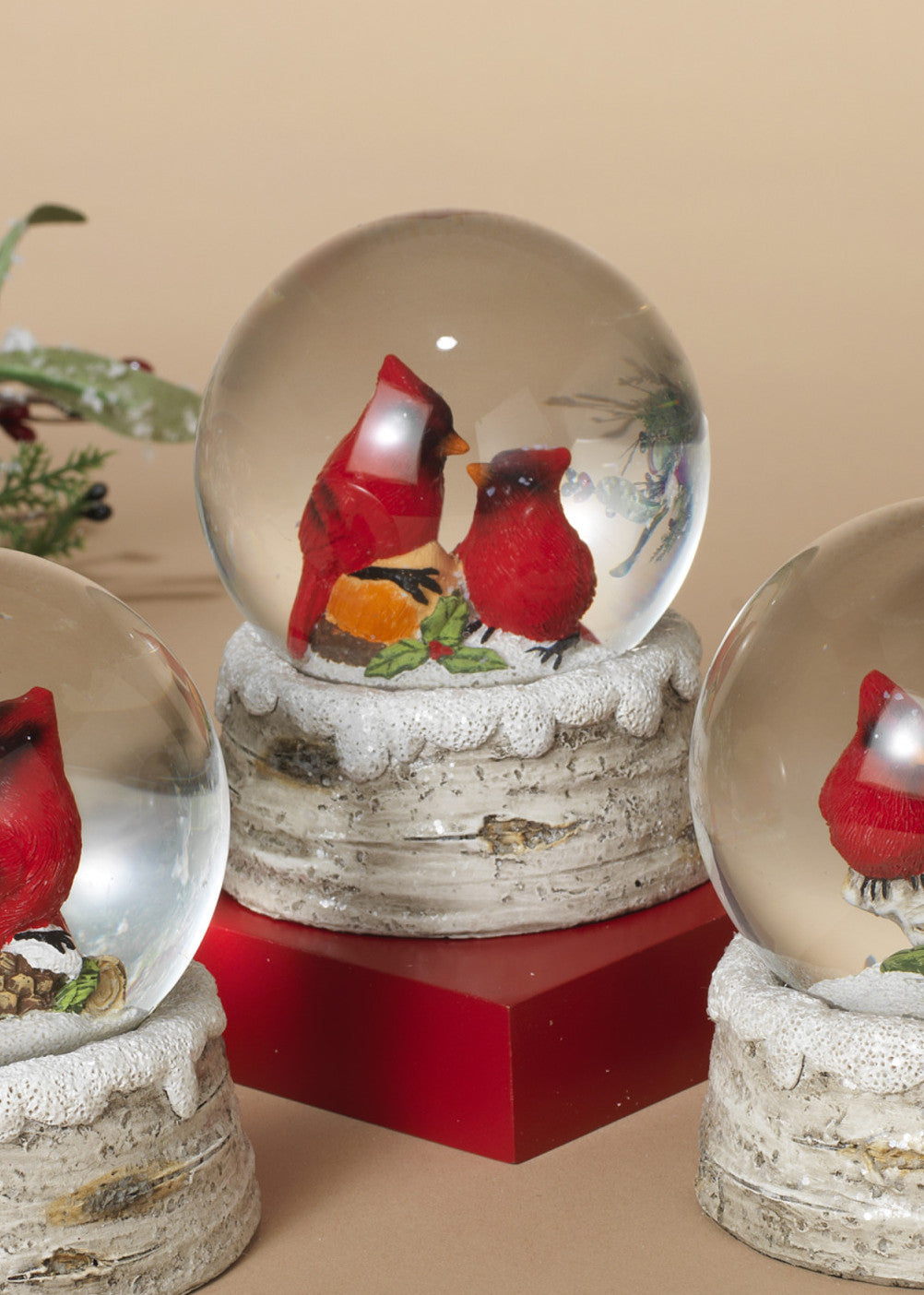 4 Inch Resin Holiday Cardinal Waterglobe - Style 2