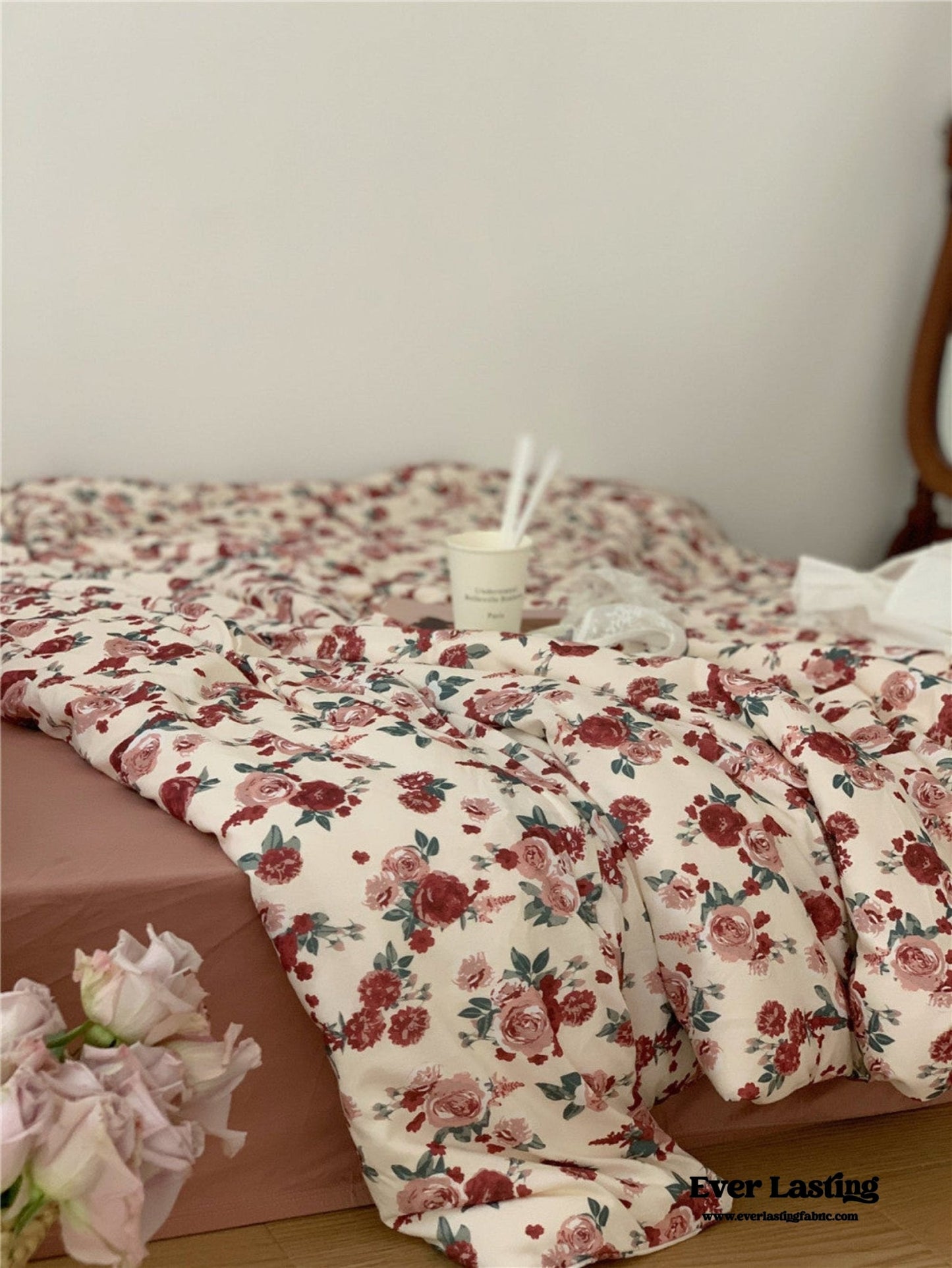Vintage Floral Jersey Knit Bedding Set / Maroon Red
