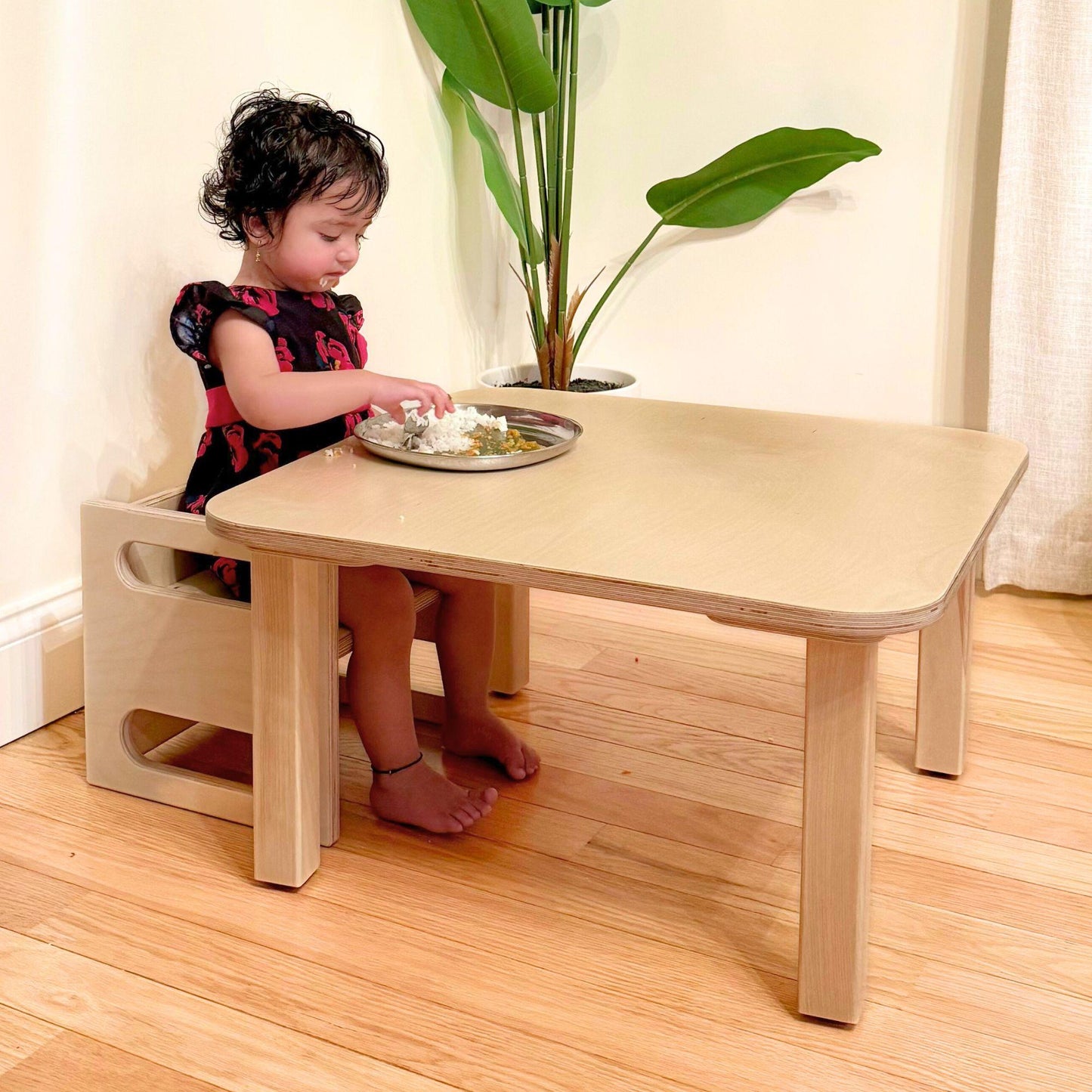 Square Table