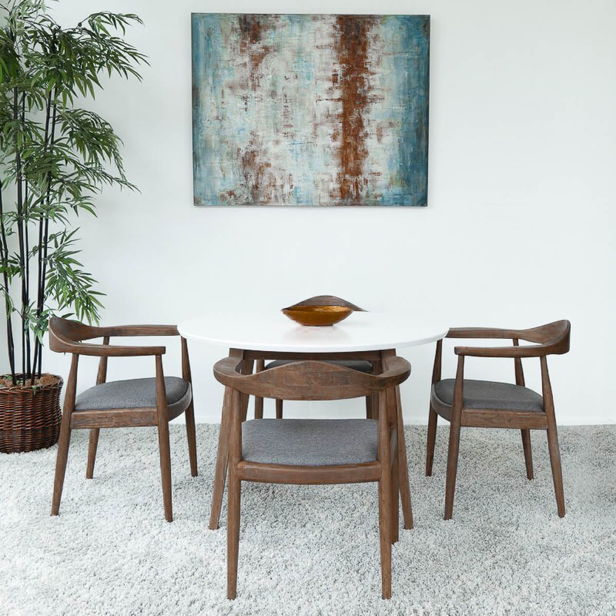 Kelly Mid-Century Modern Dining Chair