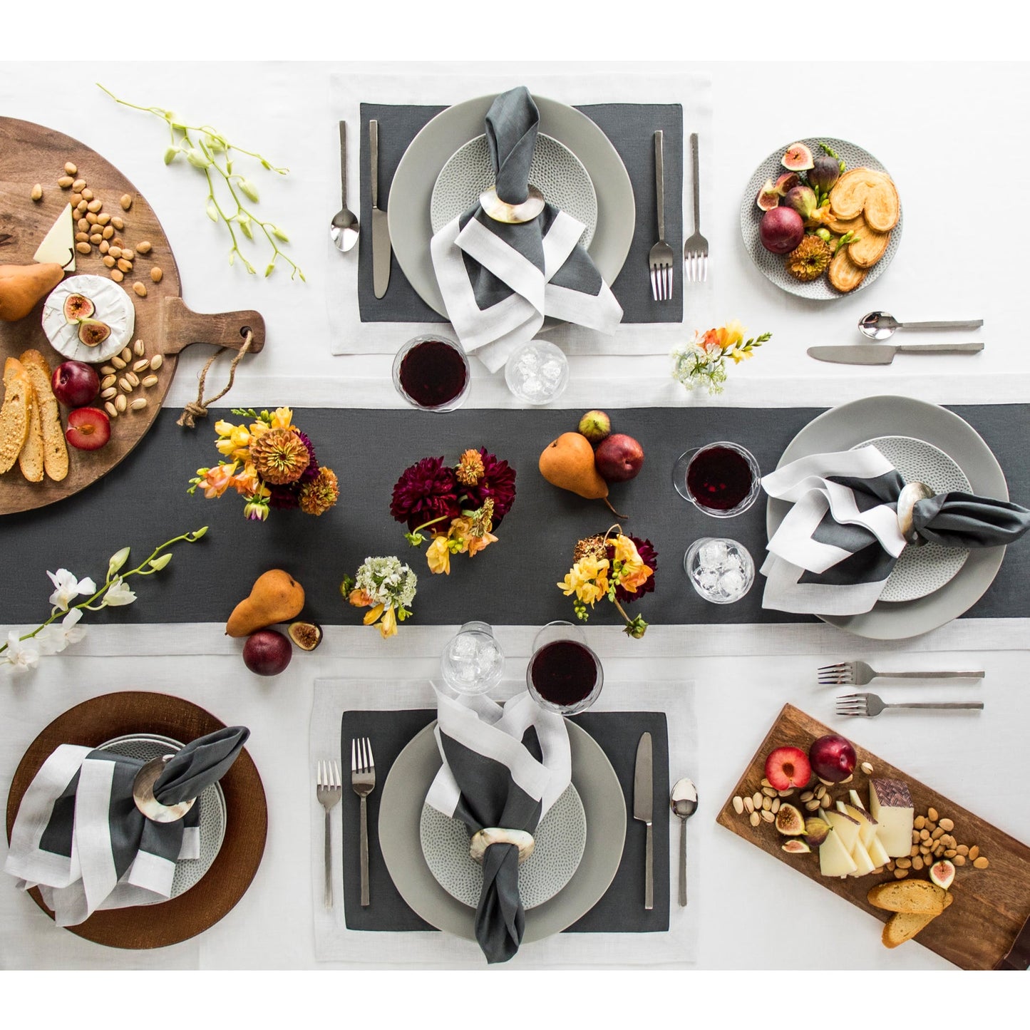 Festive Edge Table Runner