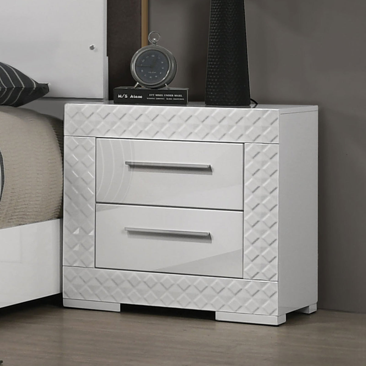 White High Gloss 1pc Nightstand Metal Side Glide 2-Drawers Bedside Table Chrome Hardware Bedroom Furniture