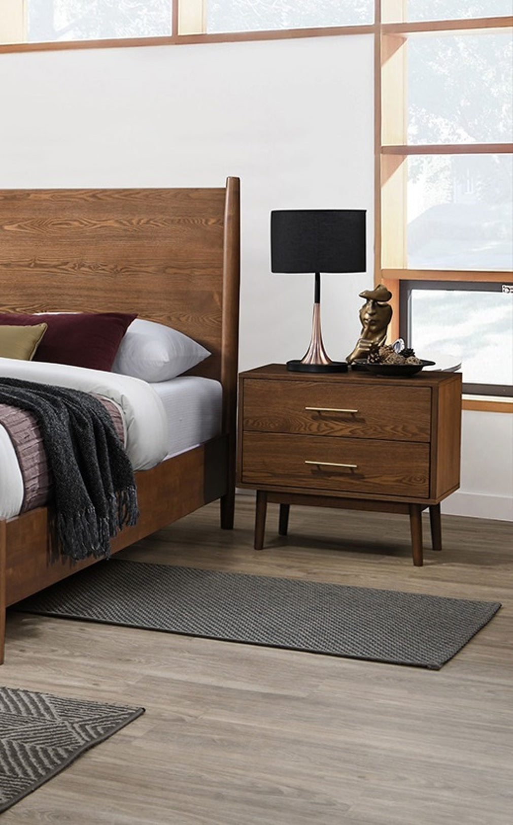 Gorgeous Walnut 3pc Bedroom Set King Size Bed 2x Nightstands Beige Upholstered Fabric Winged Edge Panel HB Mid-Century Modern Style