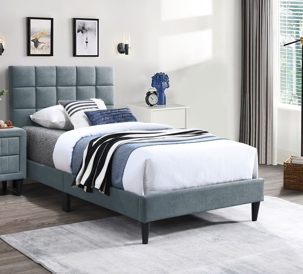 Full Size Bed 1pc Middle Support Legs Biscuit Tufted Headboard Gray Finish Bedroom Furniture