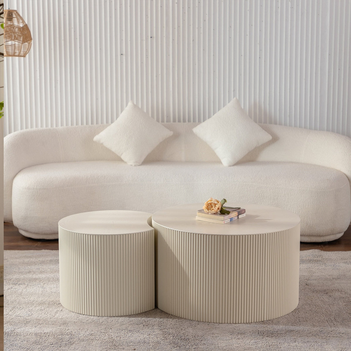 Round Coffee Table Handcrafted Relief Sturdy Pedestal Wooden Olive-Shaped Tea Table for Living Room