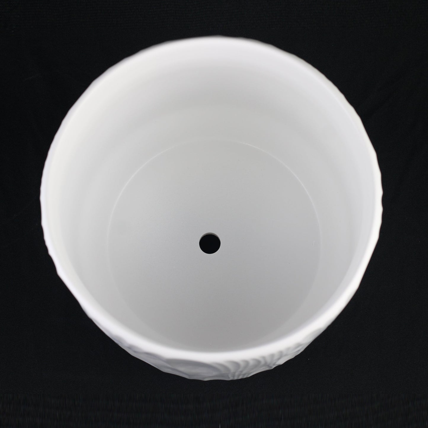 3-Piece White Stoneware Planter Pot Set with Embossed Texture