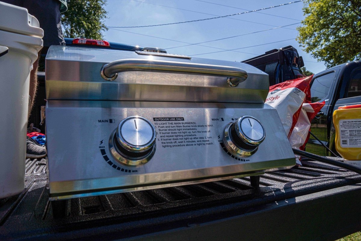Stainless Tabletop Propane Gas Grill | 13742