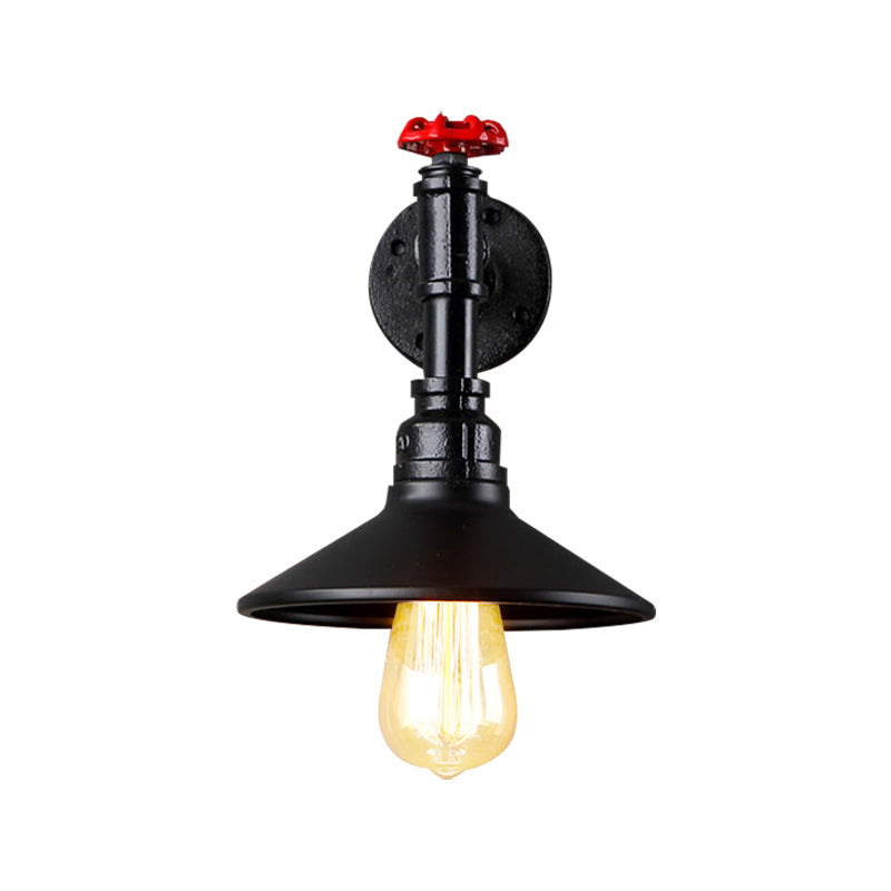 Conrad's Industrial Sconce: Focused Light & Vintage Charm