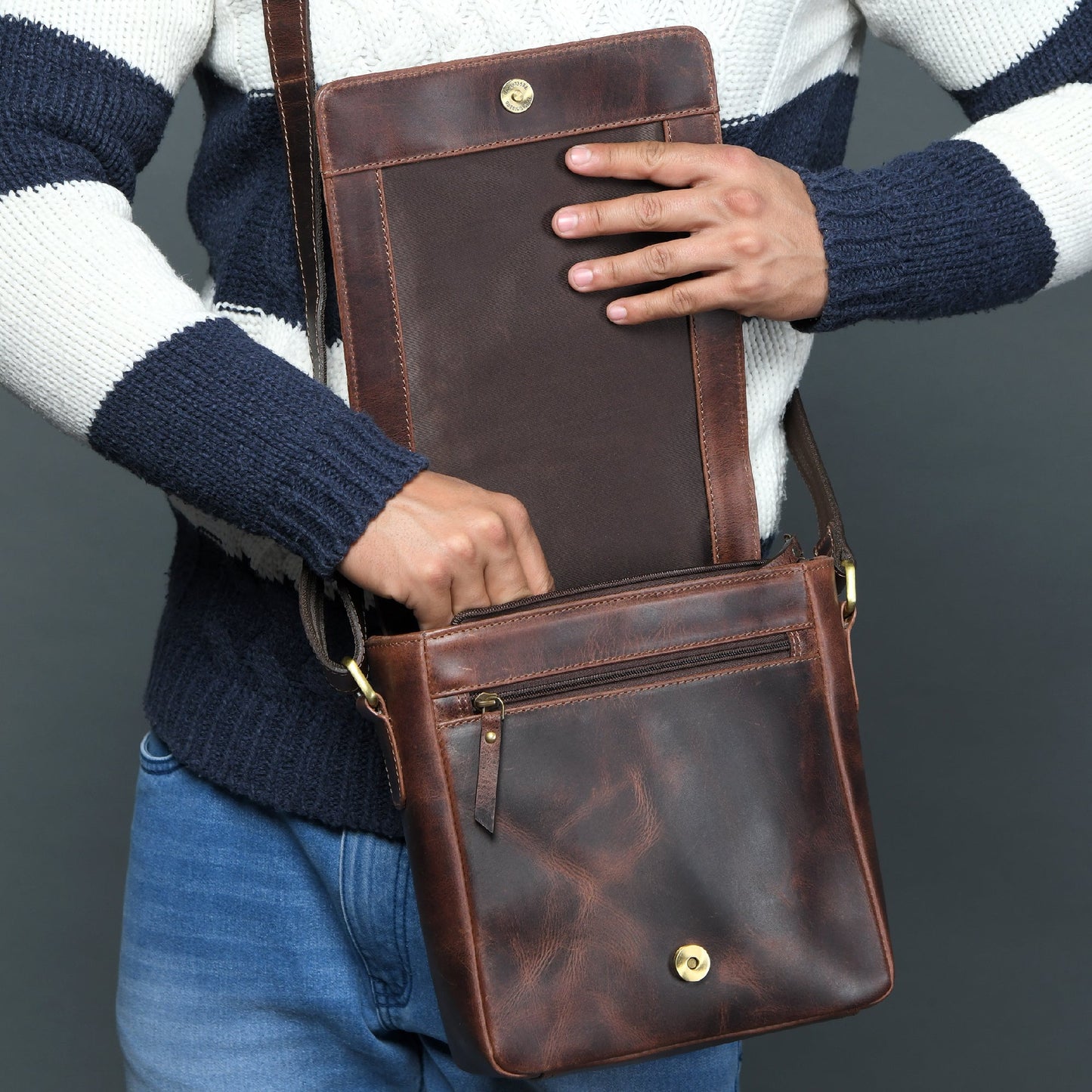 The Barton Crossbody