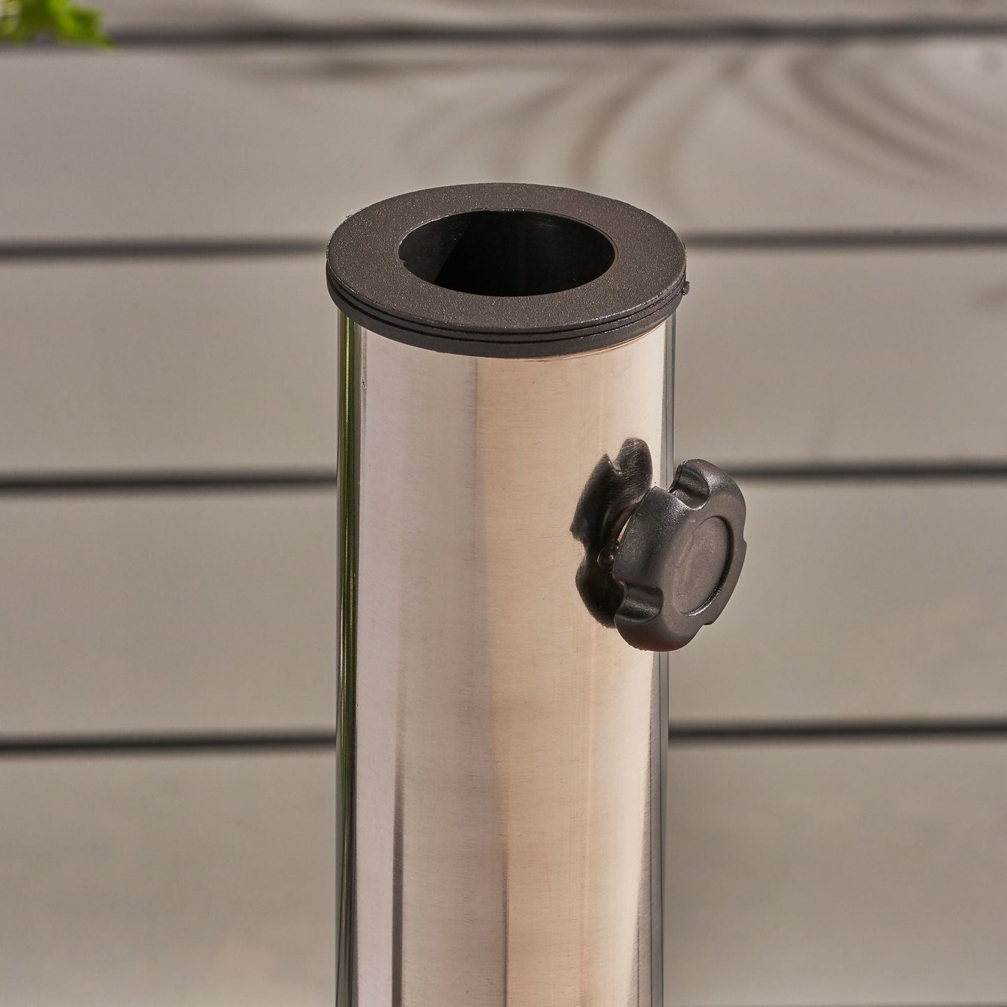 Wheelie Round Umbrella Base With Stainless Steel Holder