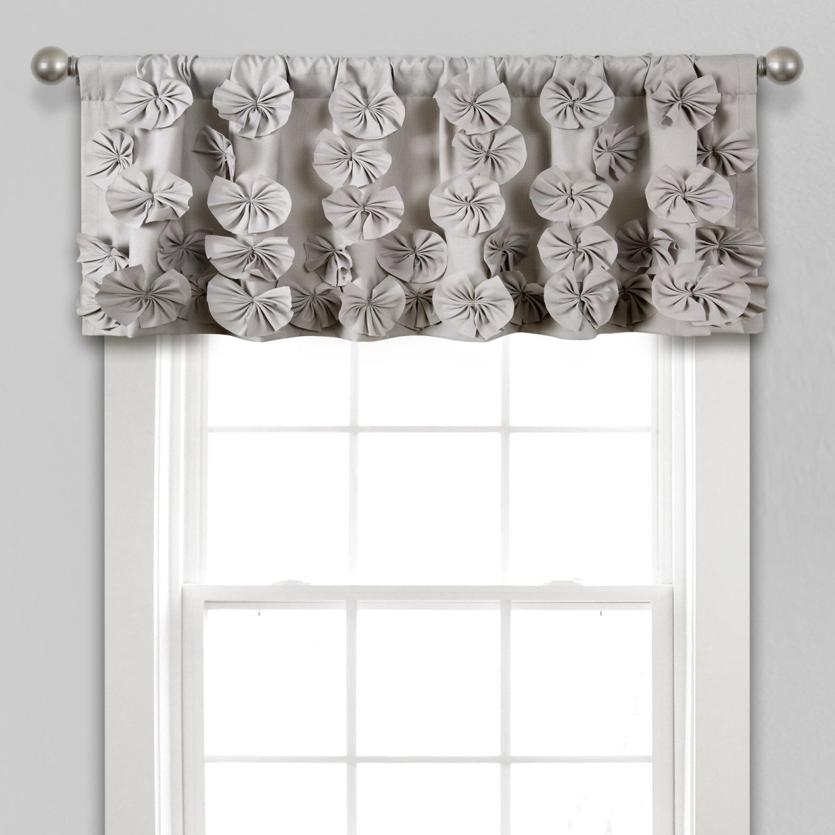 Riley Valance