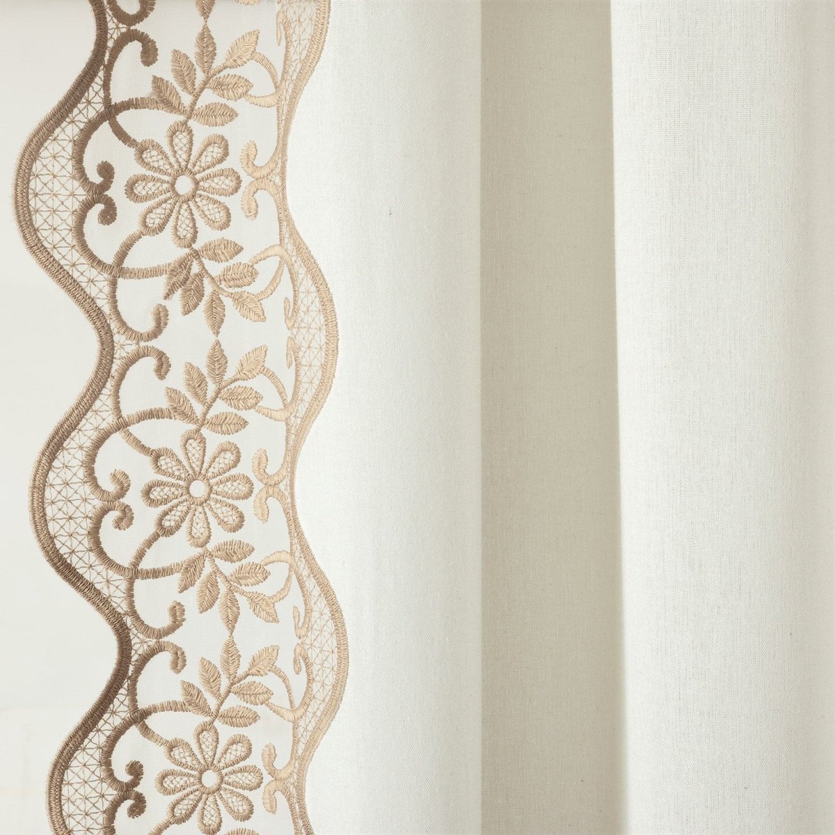 Scalloped Edge Lace Border Window Curtain (Single Panel)
