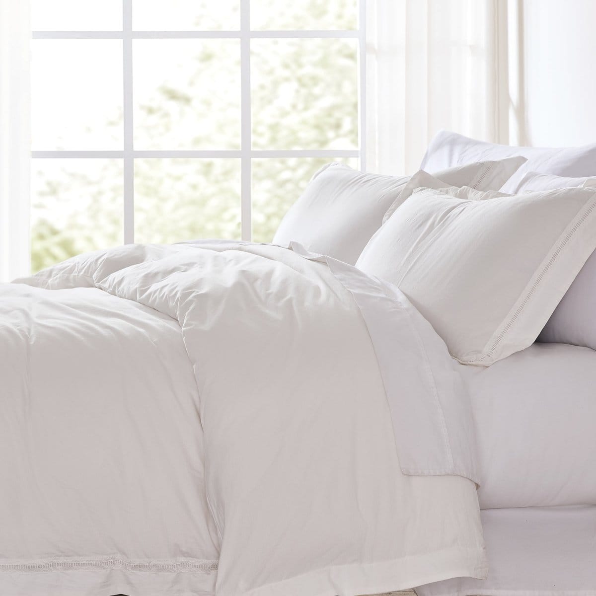 Doris Eyelet Inset Trim Cotton Duvet Cover Set