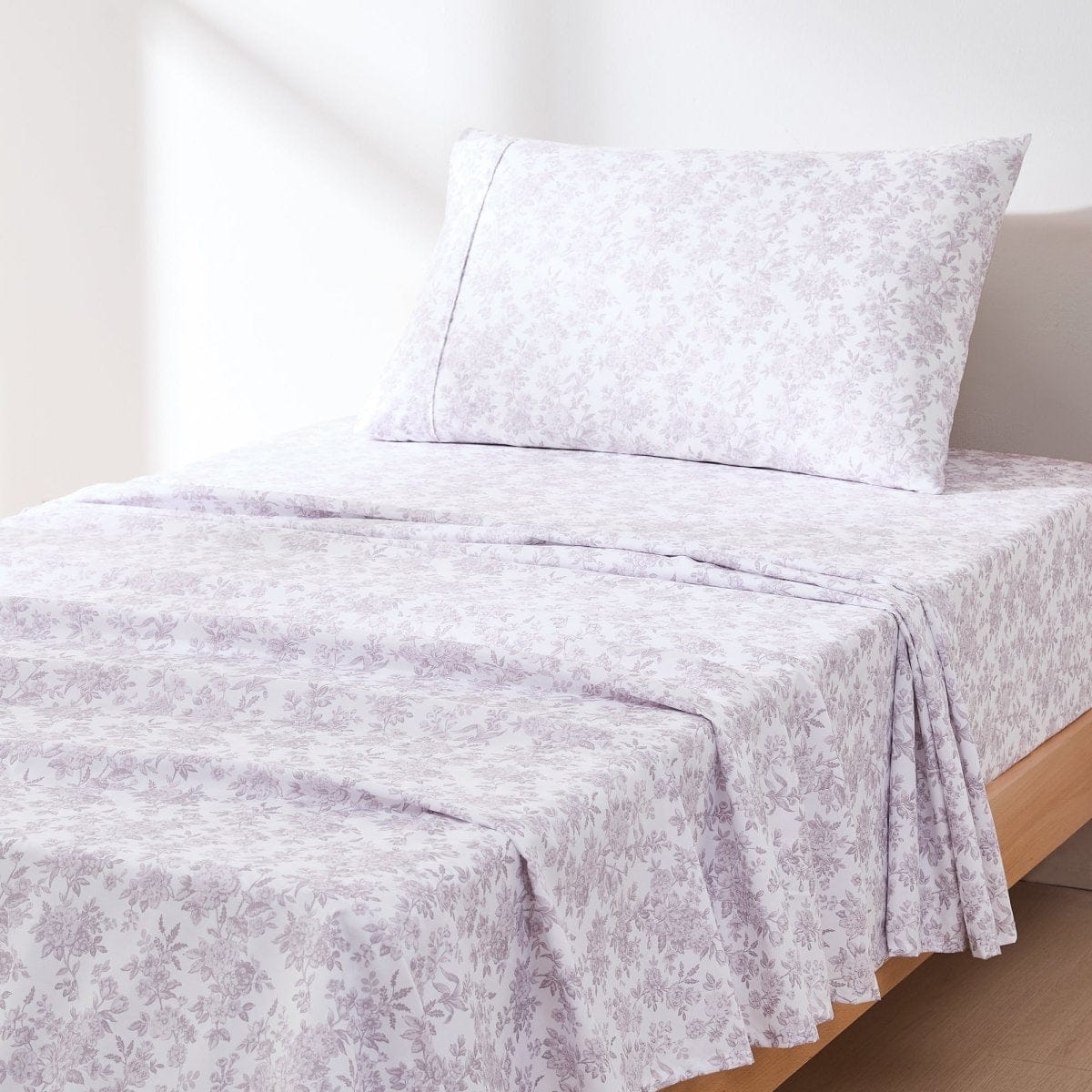 Peony Toile Sheet Set