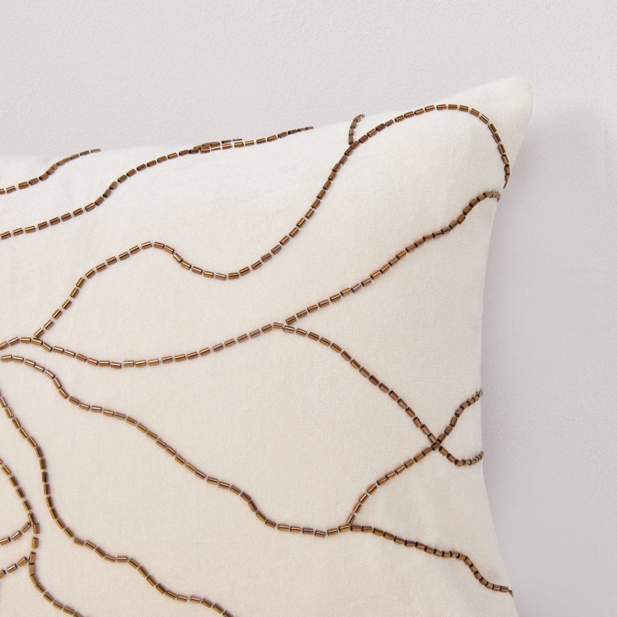 Roots Velvet Decorative Pillow Cover