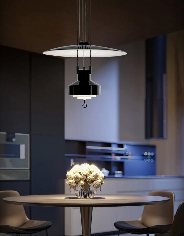 Saliscendi Pendant Light