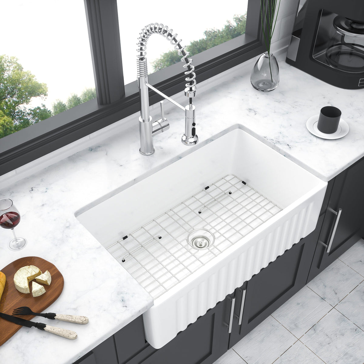 White Farmhouse Sink - 30 x 18 x 10 Inch Kitchen Sink Apron-Front