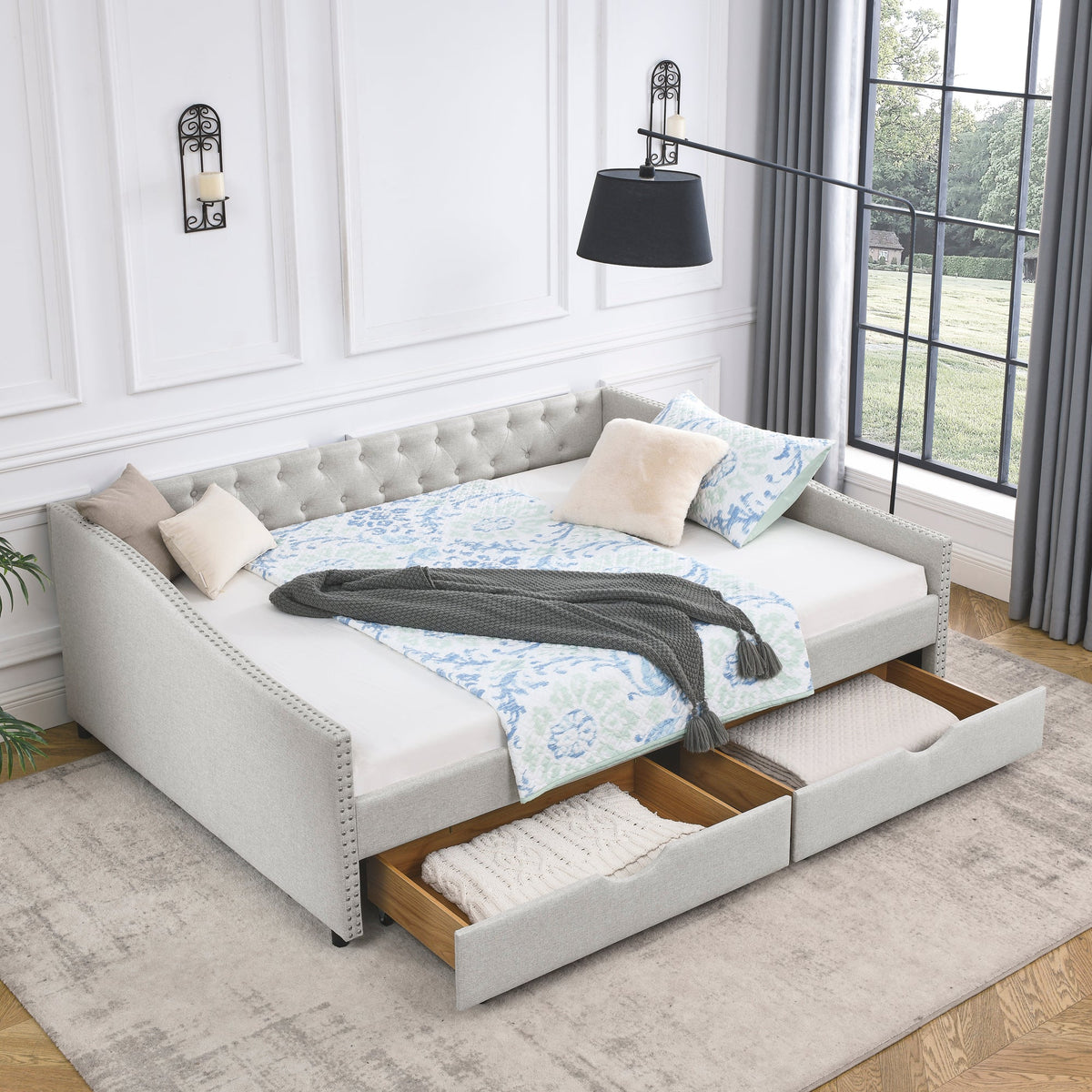 Queen Size Upholstered Daybed with Drawers