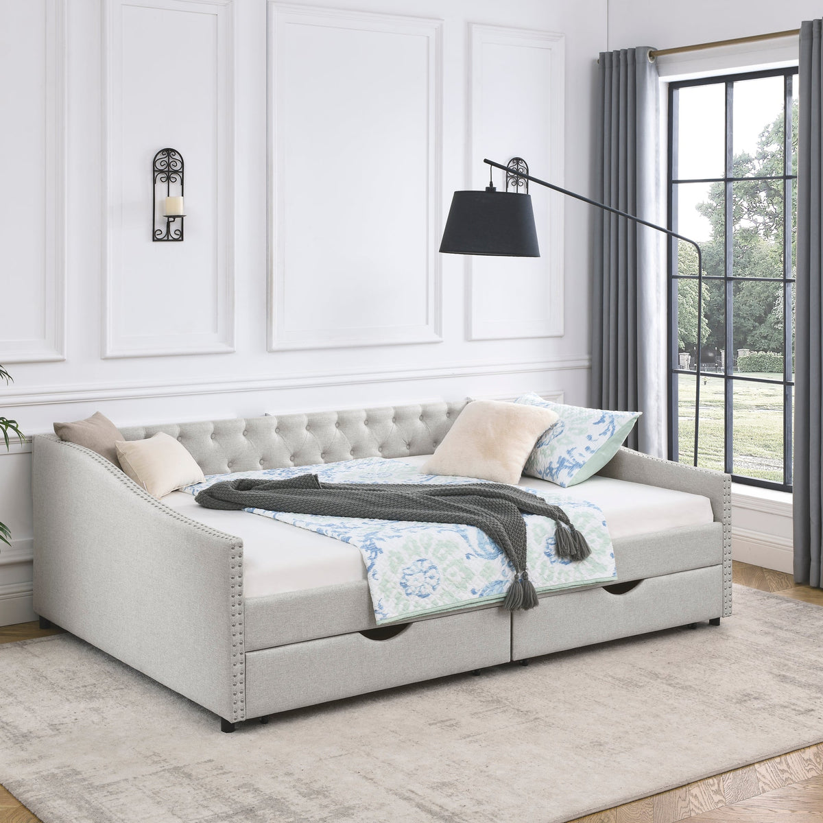 Queen Size Upholstered Daybed with Drawers