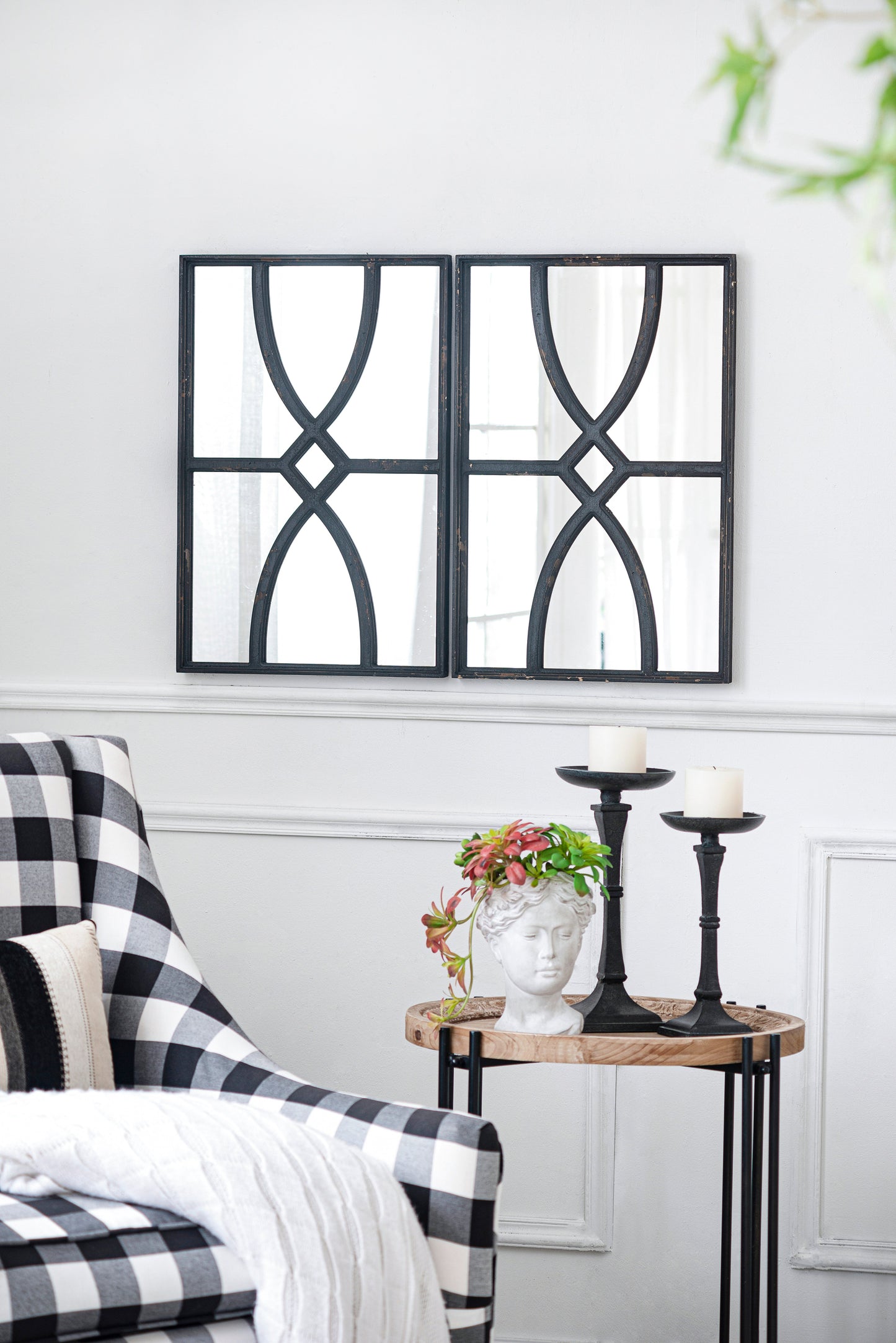 16" x 23" Rectangular Wooden Wall Mirror with Antique Finish