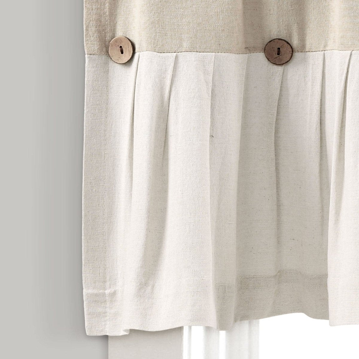 Linen Button Valance featuring elegant pleats and wooden buttons for a chic farmhouse look.