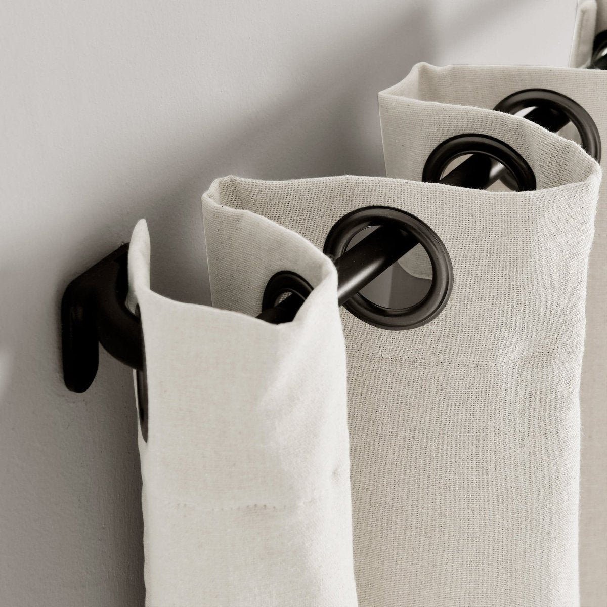 Insulated Grommet Blackout Faux Linen Window Curtain (Single Panel)