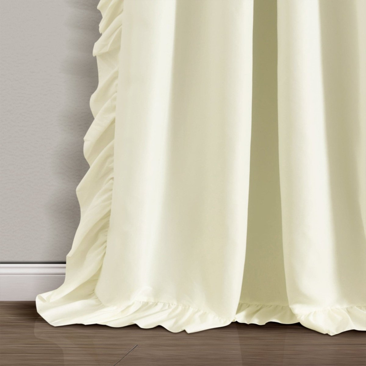 Reyna 100% Blackout Window Curtain (Single Panel)