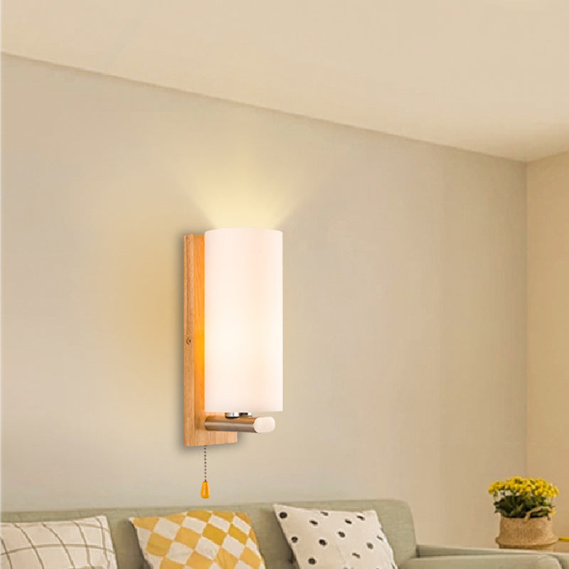 Clara's Wall-Mounted Reading Light with Elegant Glass Shade