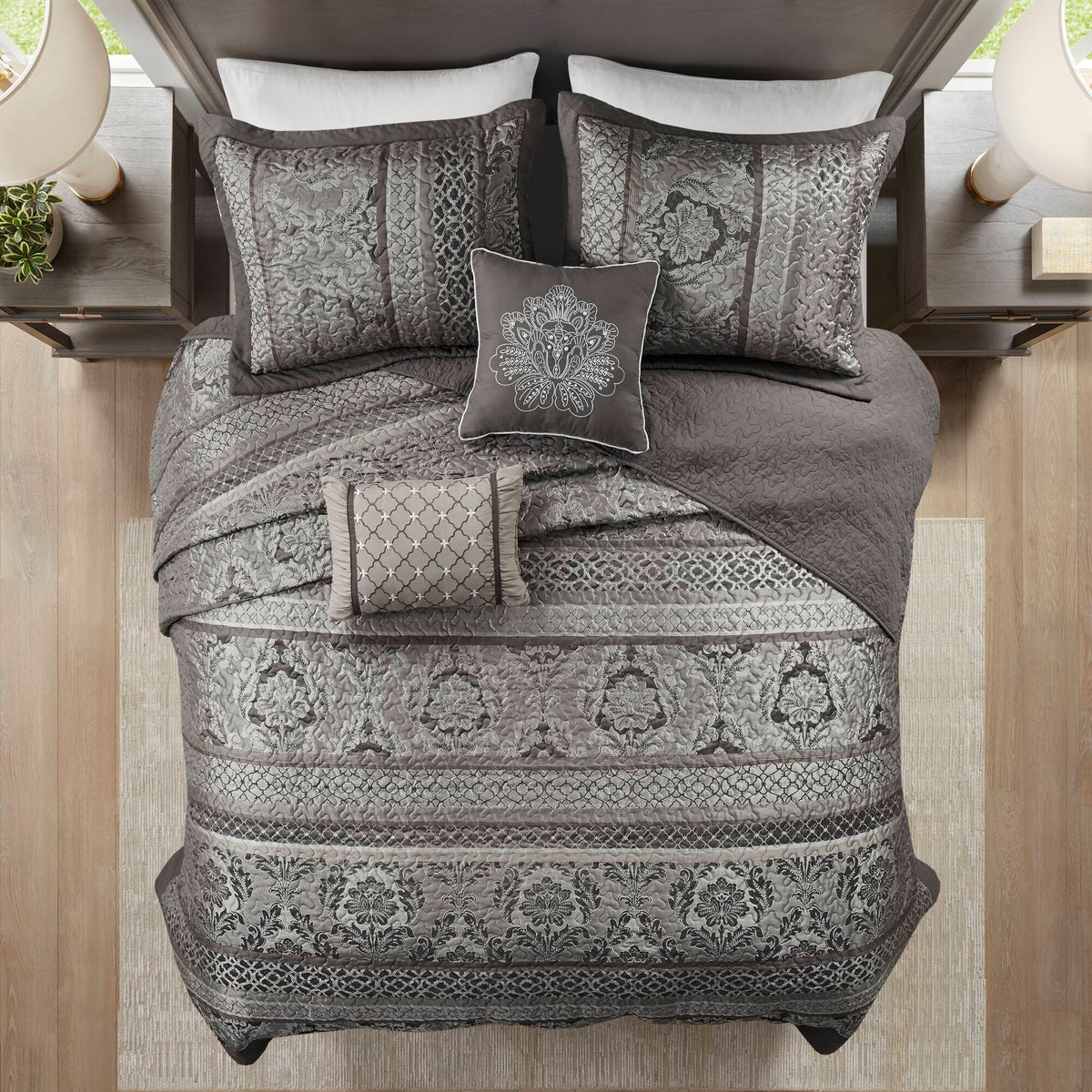 5-Piece Queen Reversible Jacquard Bedspread Set