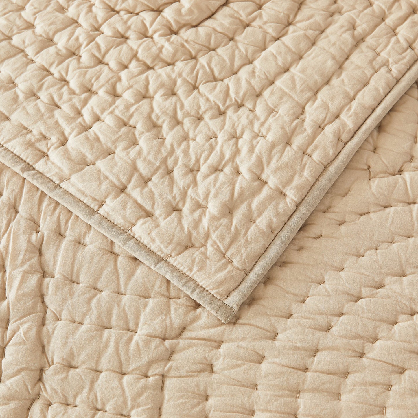 Halo Cotton Voile Hand Stitched Quilt Set