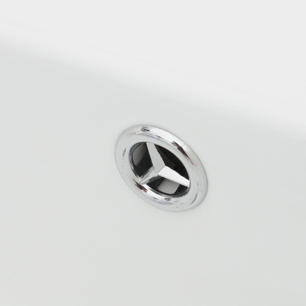 16"x14" Wall-Mounted Ceramic Bathroom Sink