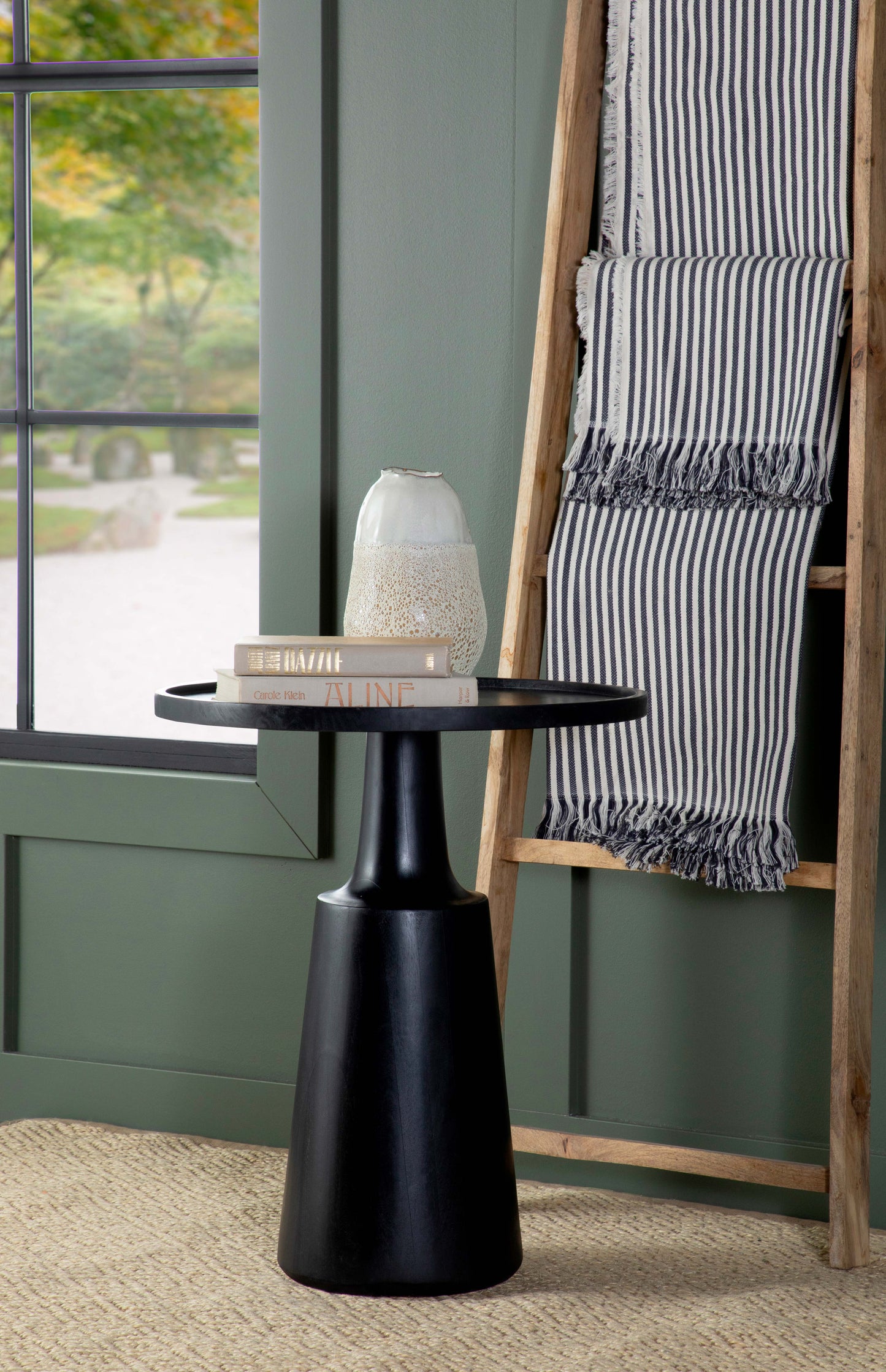 Black Stain Pedestal Accent Table